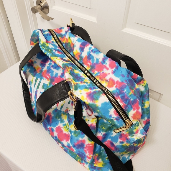 Steve Madden Bnick Large Tie Dye Print Gym/Travel Bag - Picture 6 of 9